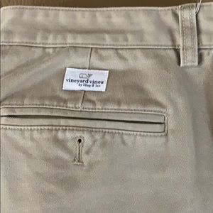 Vineyard Vines club pants